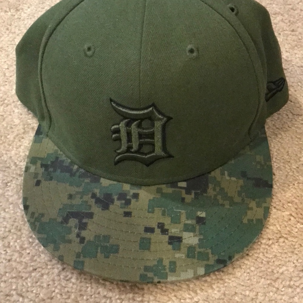 Detroit lions hat